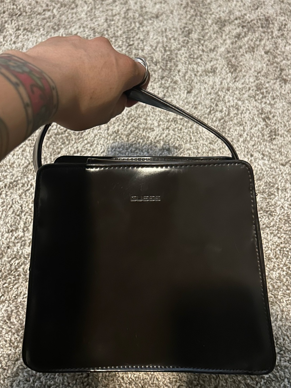 Vintage GUESS faux leather handbag